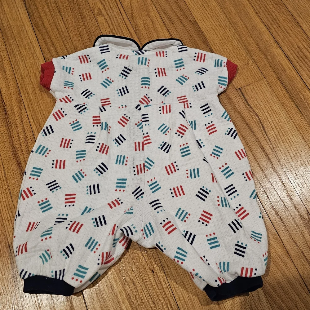 Baby Dior onesie 3-6M